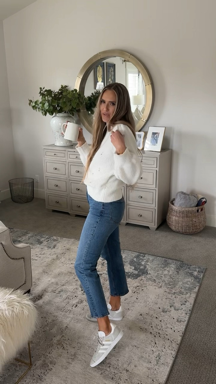 Get dressed with me Day 4!! Now that my workout is done and I'm dressed I can feel good going about my day! Love this cozy sweater and these jeans paired with the white shoes make me feel put together!

OOTD / Fashion / Budget / Everyday Wear / Classy / Work Outfit / Adidas / Jeans / Style / Affordable / Elevated Style / Denim / Warm Outfit / Sweater / Casual Outfit / Walmart Fashion 

#LTKFindsUnder50 #LTKFitness #LTKStyleTip