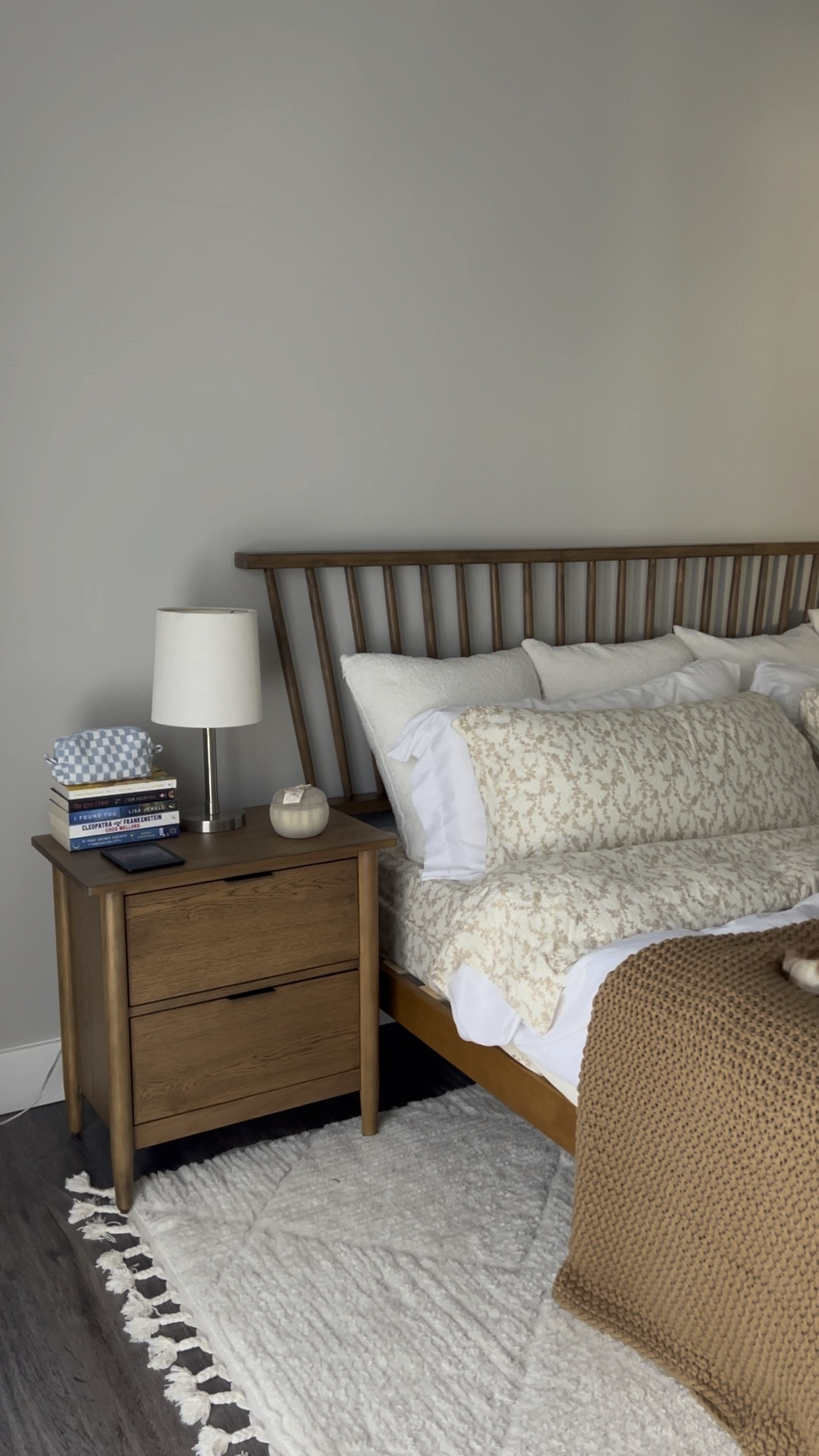 fall bedroom makeover 🤎🧸

#LTKFallSale #LTKVideo #LTKHome
