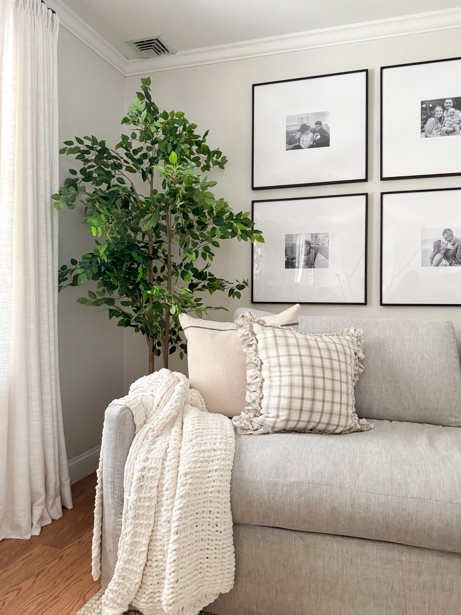 These living room finds would complement a variety of home styles, and I love the mix of high and low price points. Plus, several of these are on sale right now!

#LTKHome