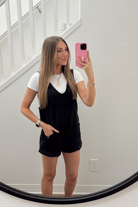 Cute and easy spring outfit idea! Love this FP romper! I sized down to an XS, it does run a bit big 