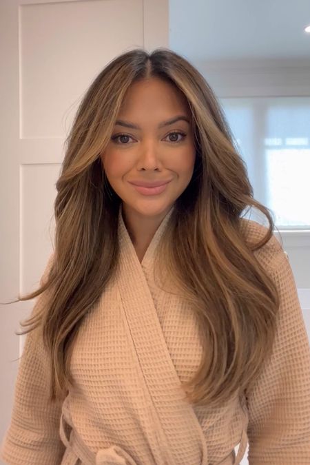 Hair Tools to Achieve this Blowout