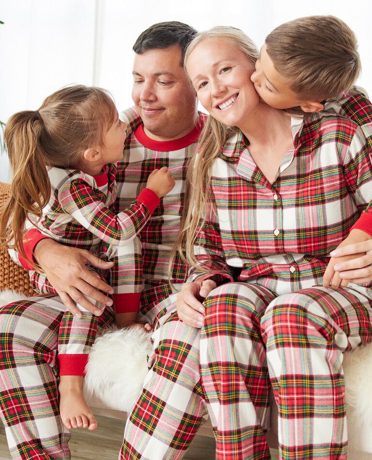 Family Holiday Plaid Matching Family Pajamas | Hanna Andersson