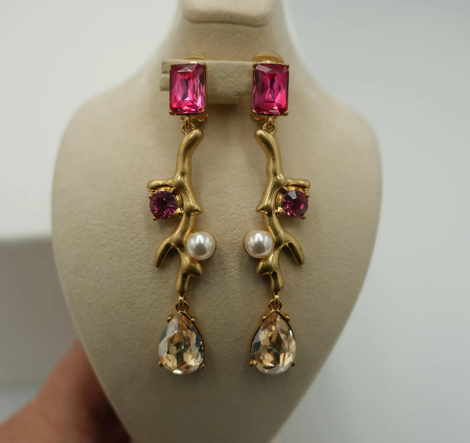 Fuchsia Oscar Coral Earrings: Vintage Style teardrop earrings | Etsy (US)