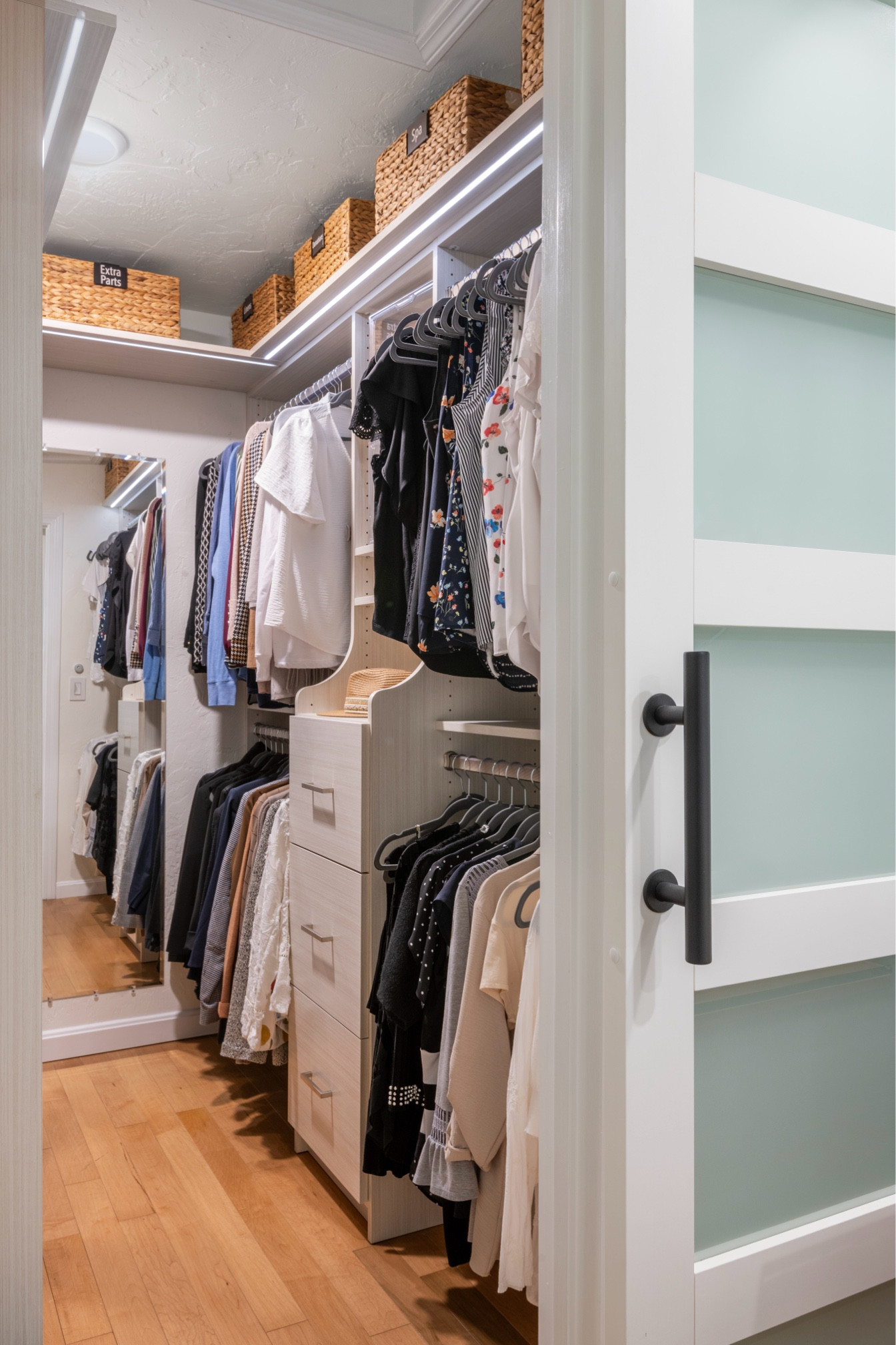 Closet Organizers

#LTKHome #LTKFindsUnder100