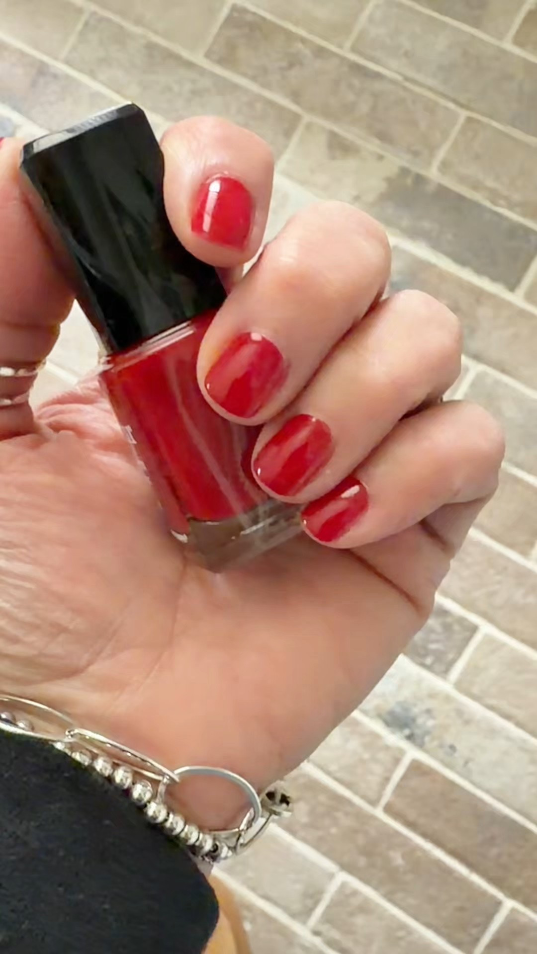 Truly Ruby

#LTKOver40 #LTKBeauty