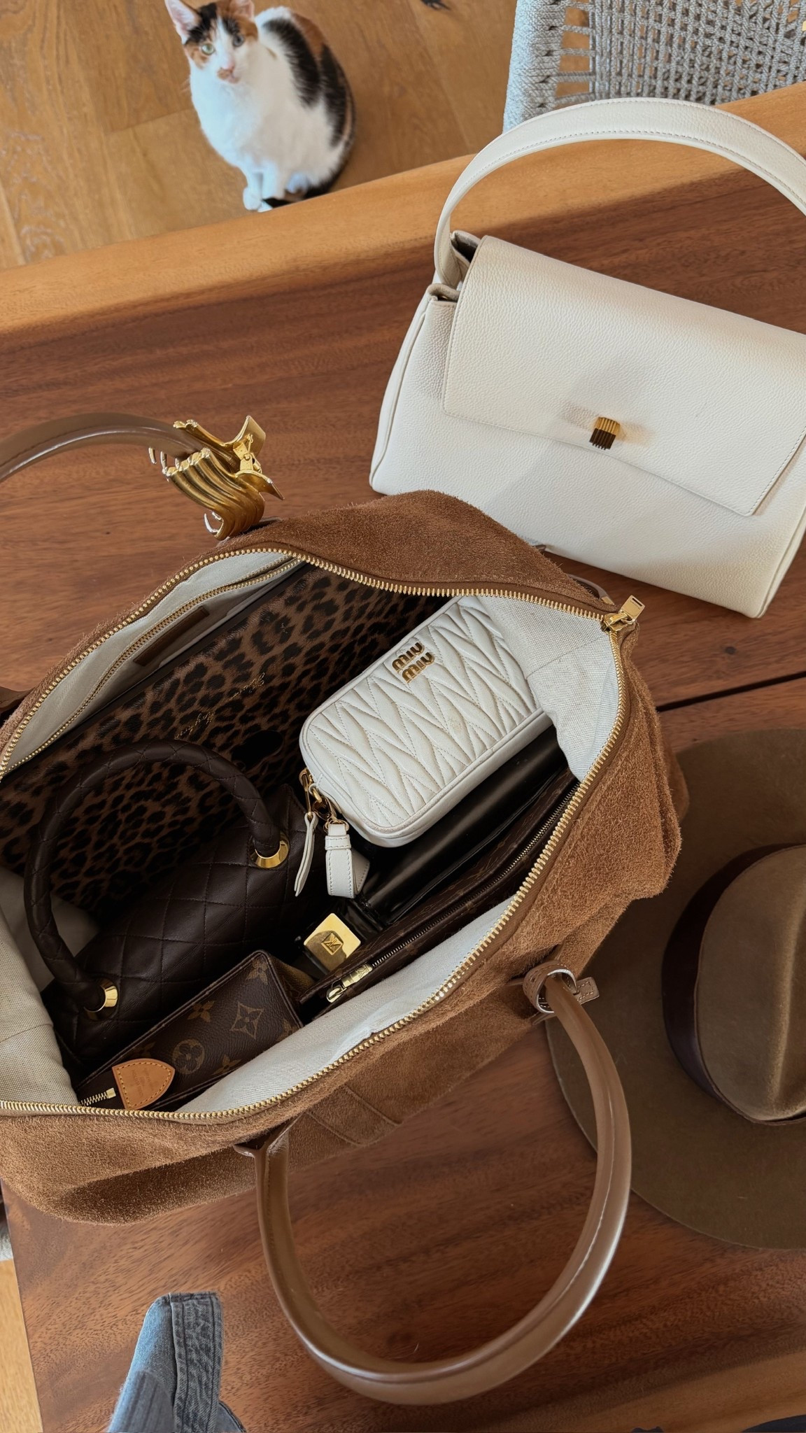 The bags I’m traveling with 🖤

#LTKTravel #LTKdayinmylife #LTKOver40