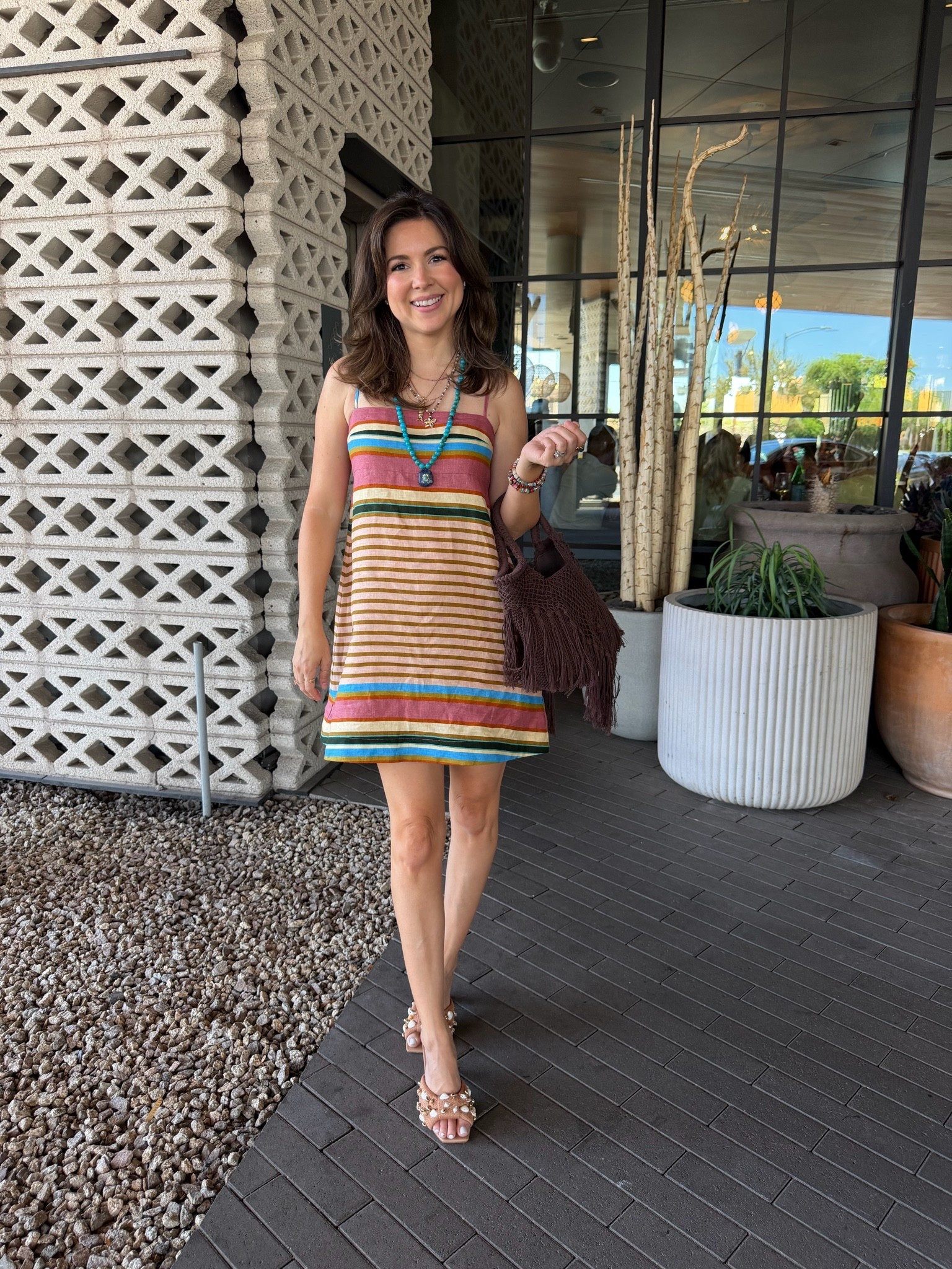 Found a dress that has every color so I never have to choose. Petite win.

#LTKootd #LTKPetite