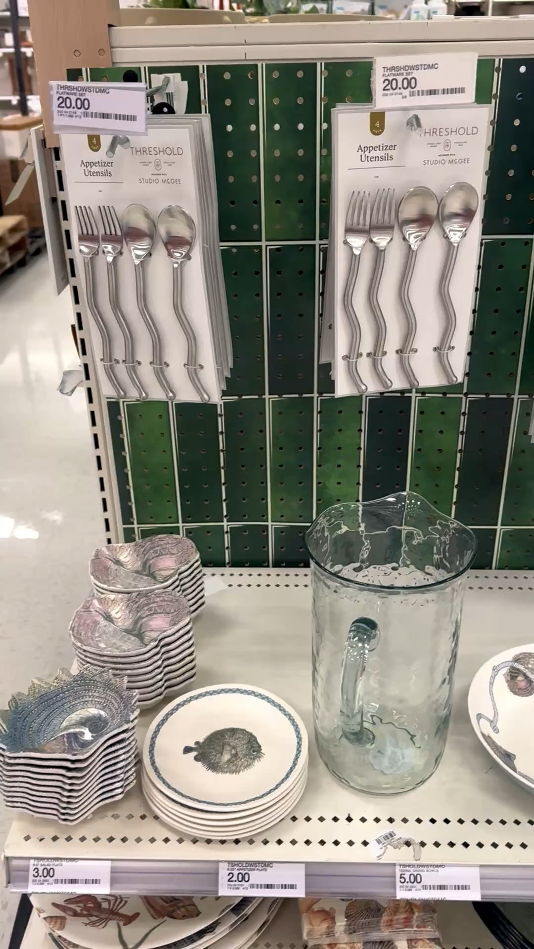 #Coastal outdoor dining   #Target

#LTKHome #LTKSeasonal