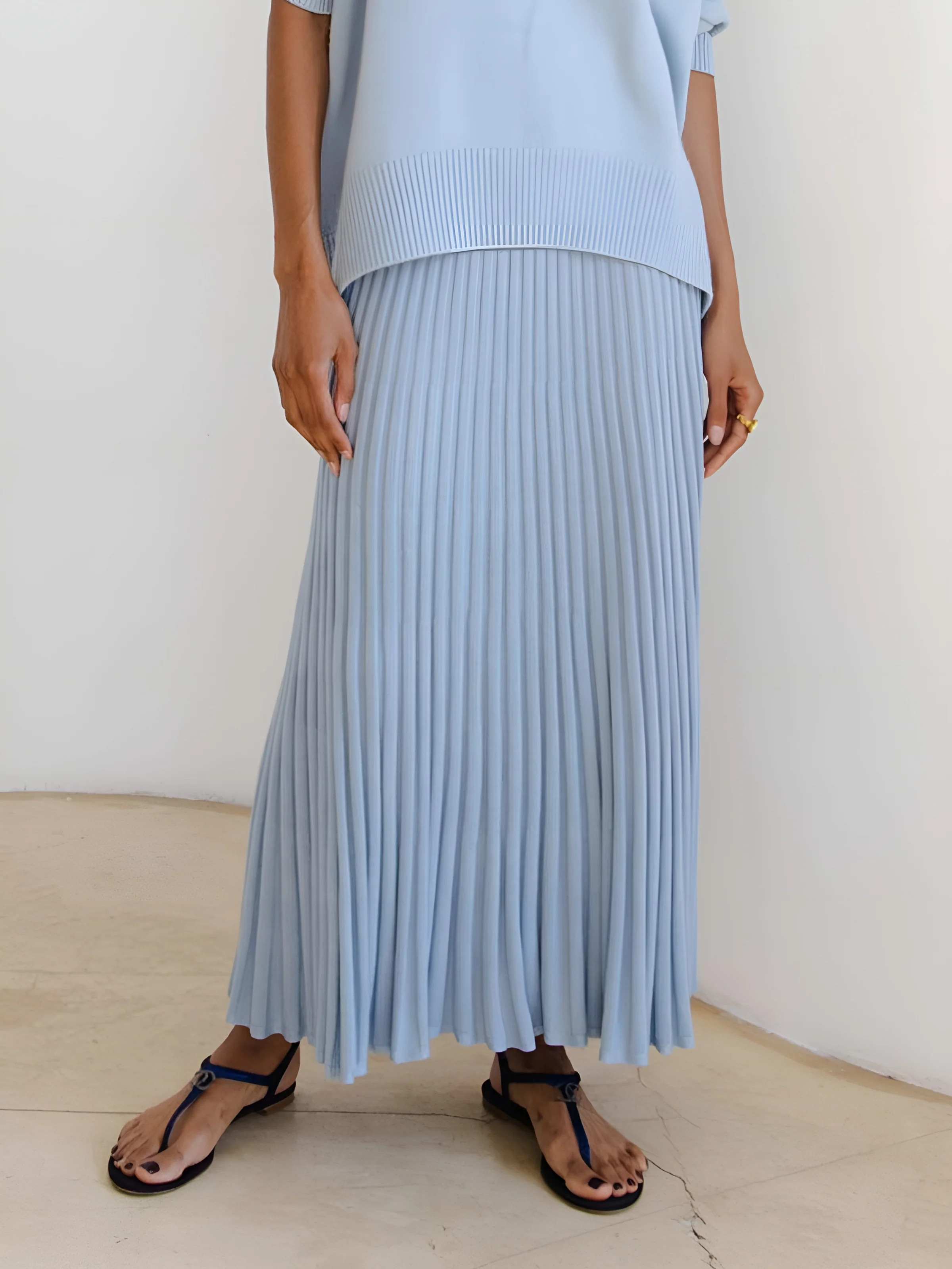 Leisure Pleated Knit Skirt | Commense