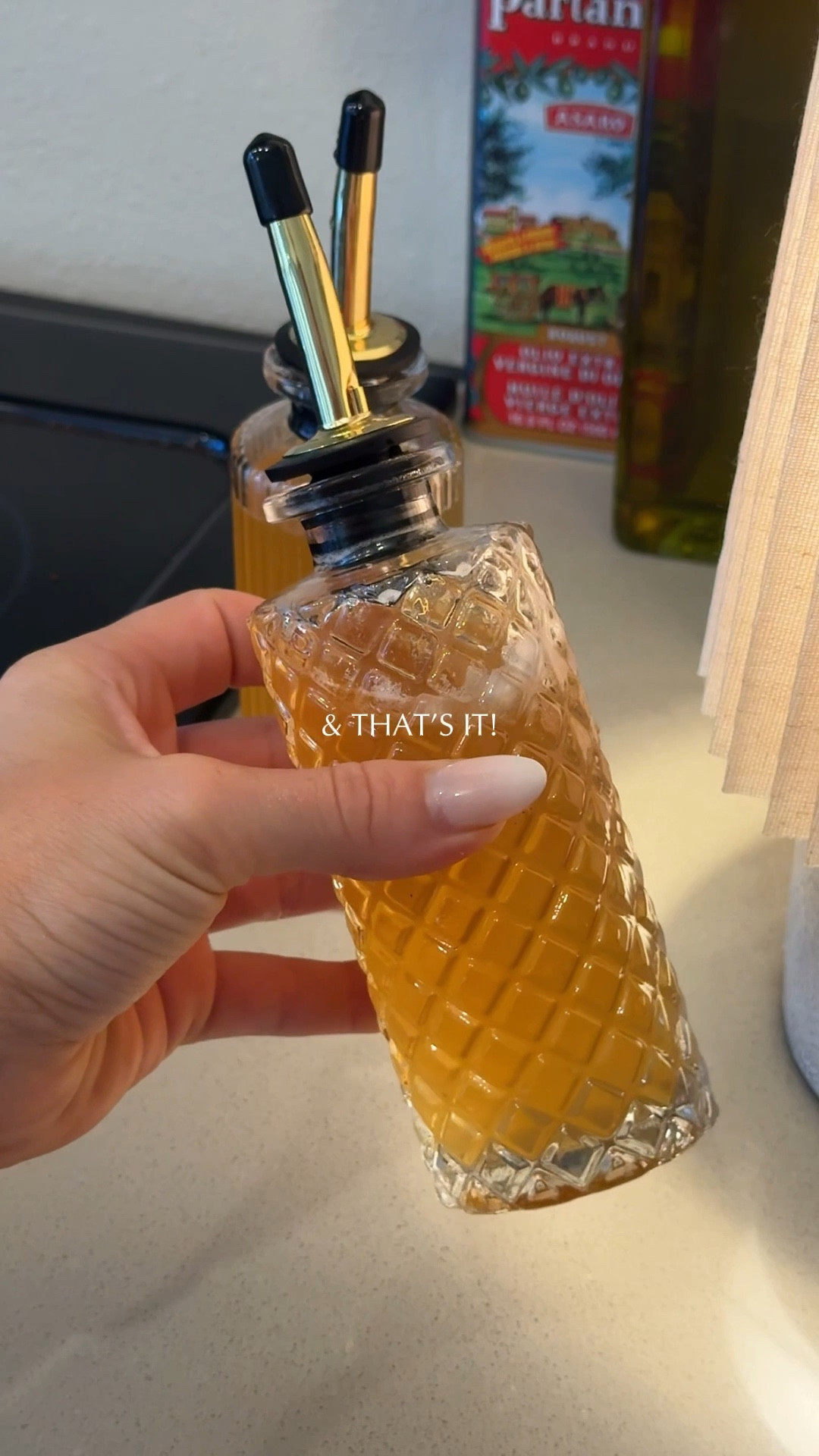 these dispenser bottles are perfect for coffee & matcha syrups and are from Amazon! 🍯 #amazonfind #LTKcooking #coffeesyrup

#LTKHome