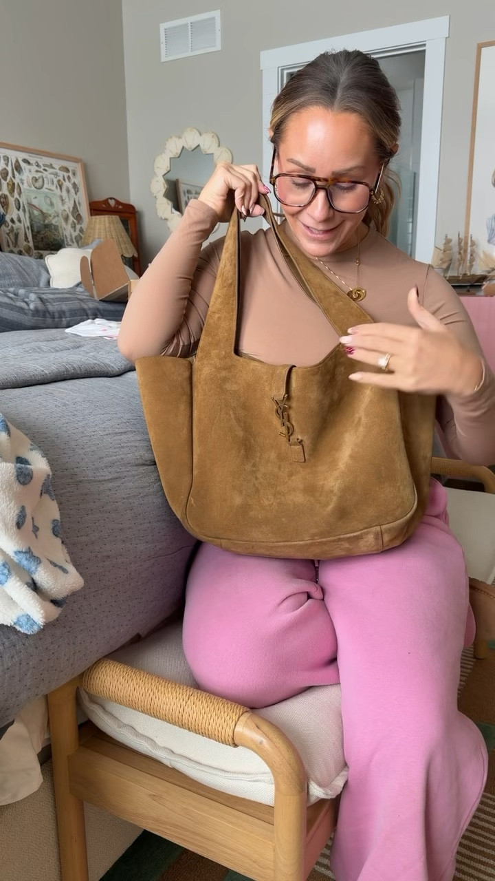 Borrowing my dream YSL bag 🖤 I’m so indecisive with handbags, so being able to borrow + experience before committing is everything. Use code CLAIRETAMMARO to try @vivrelle ✨
#VivrellePartner #Vivrelle #YSL #SaintLaurent #HandbagGoals #LTKstyle