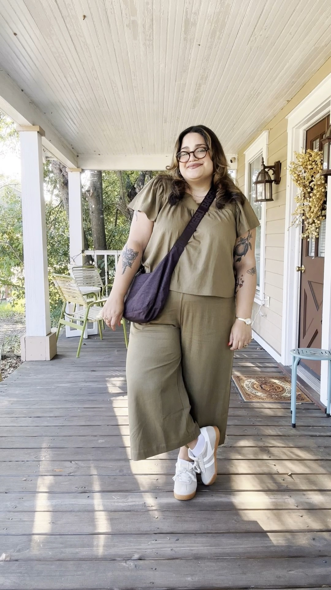 I am obsessed with this loungewear set! I am wearing an xl  

#LTKFindsUnder50 #LTKMidsize #LTKStyleTip