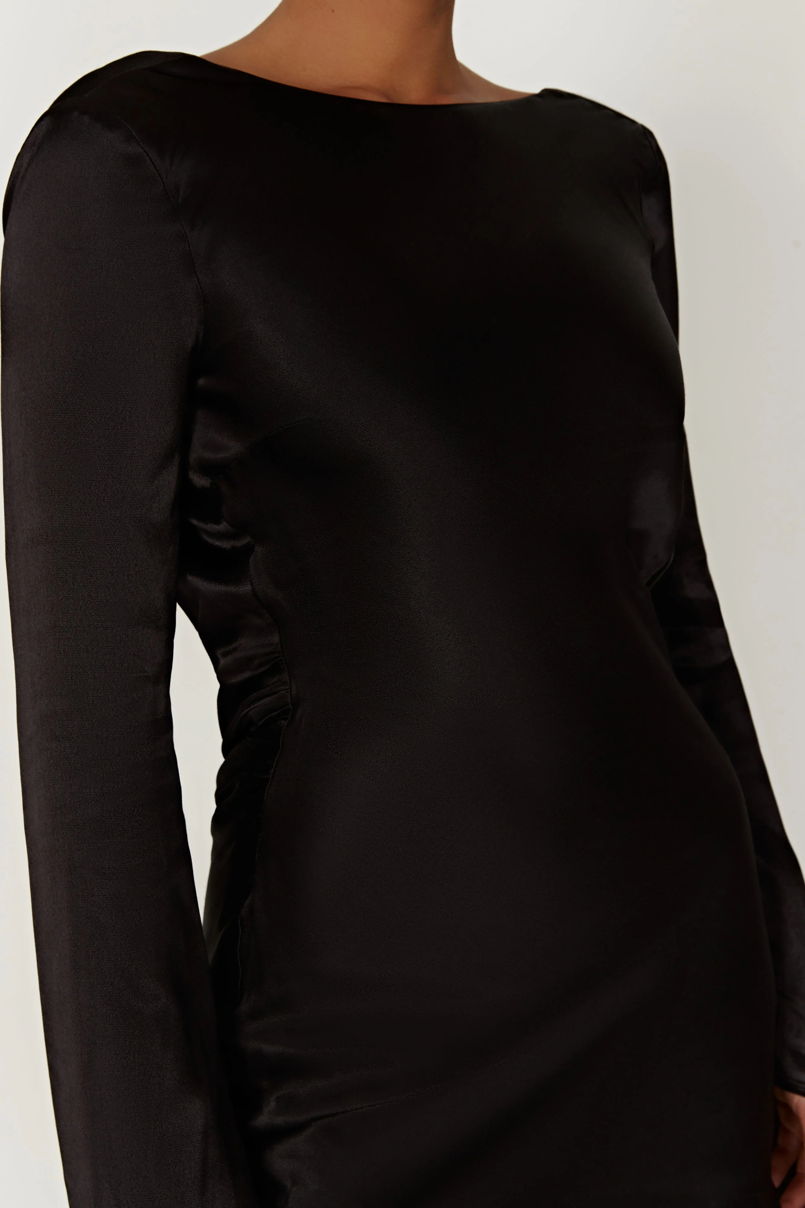 Davina Satin Long Sleeve Mini Dress - Black | MESHKI US