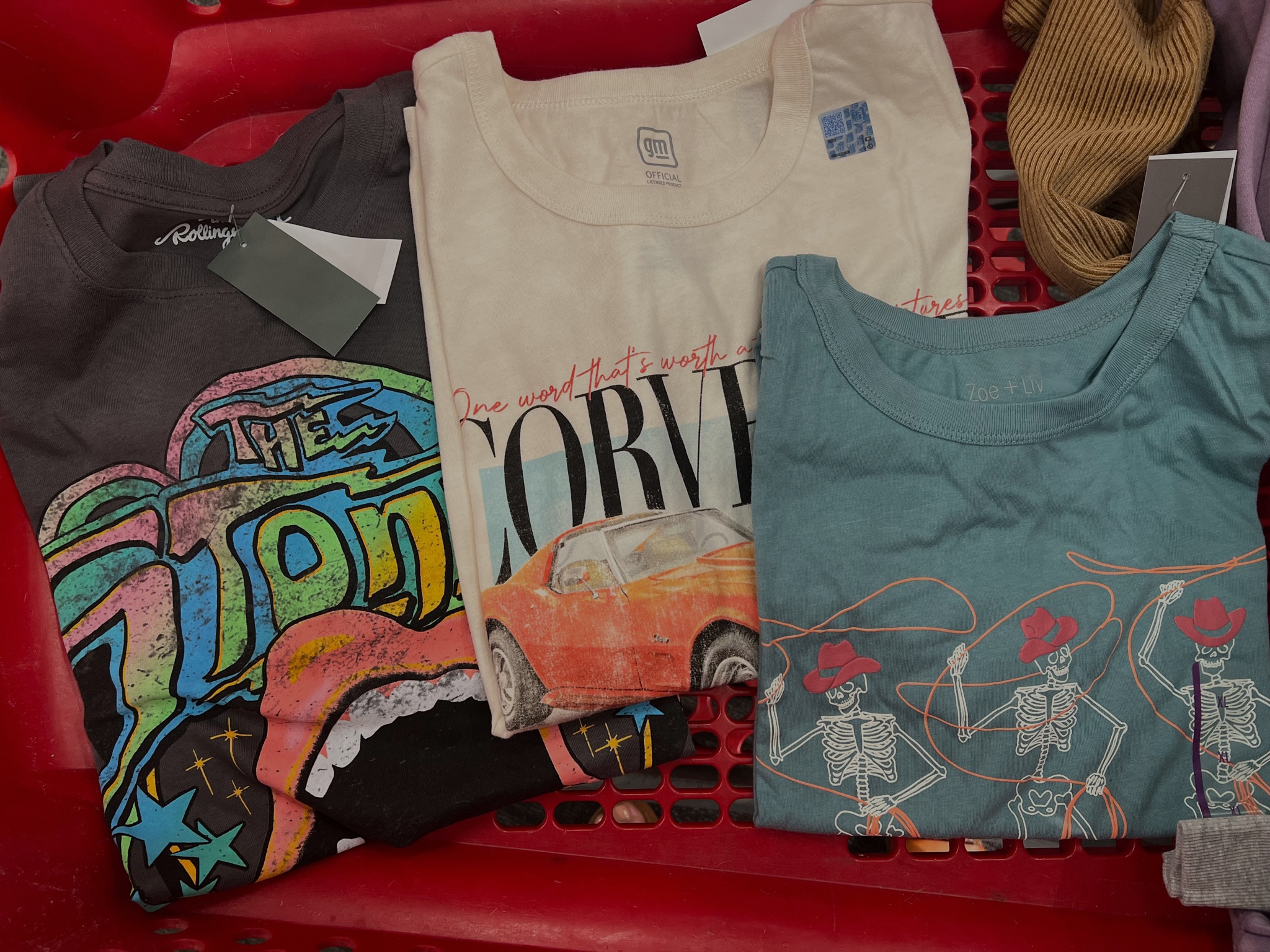 Graphics tees under $20 (mostly 12.99) #graohictees

#LTKmidsize #LTKstyletip #LTKfindsunder50
