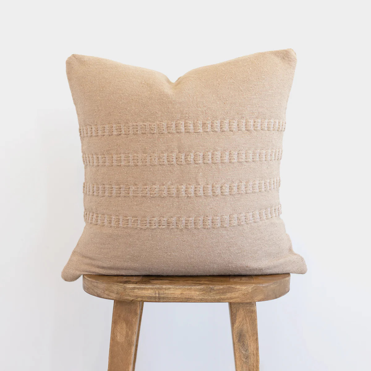 Mele in Tan - 22" Moroccan Pillow Cover | Woven Nook