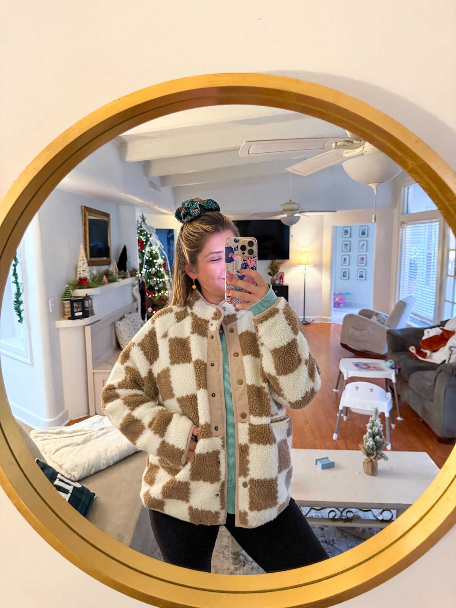 Winter jackets just make the cold more bearable ❄️ 

Women’s style, women’s fashion, outfit inspo, winter fashion, Amazon finds 

#LTKSaleAlert #LTKSeasonal #LTKFindsUnder50