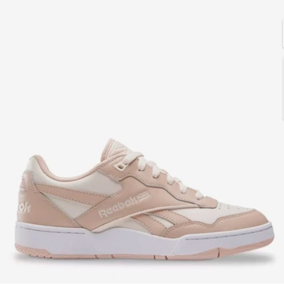 Reebok BB 4000 II Sneaker - Women's size 8 | Poshmark