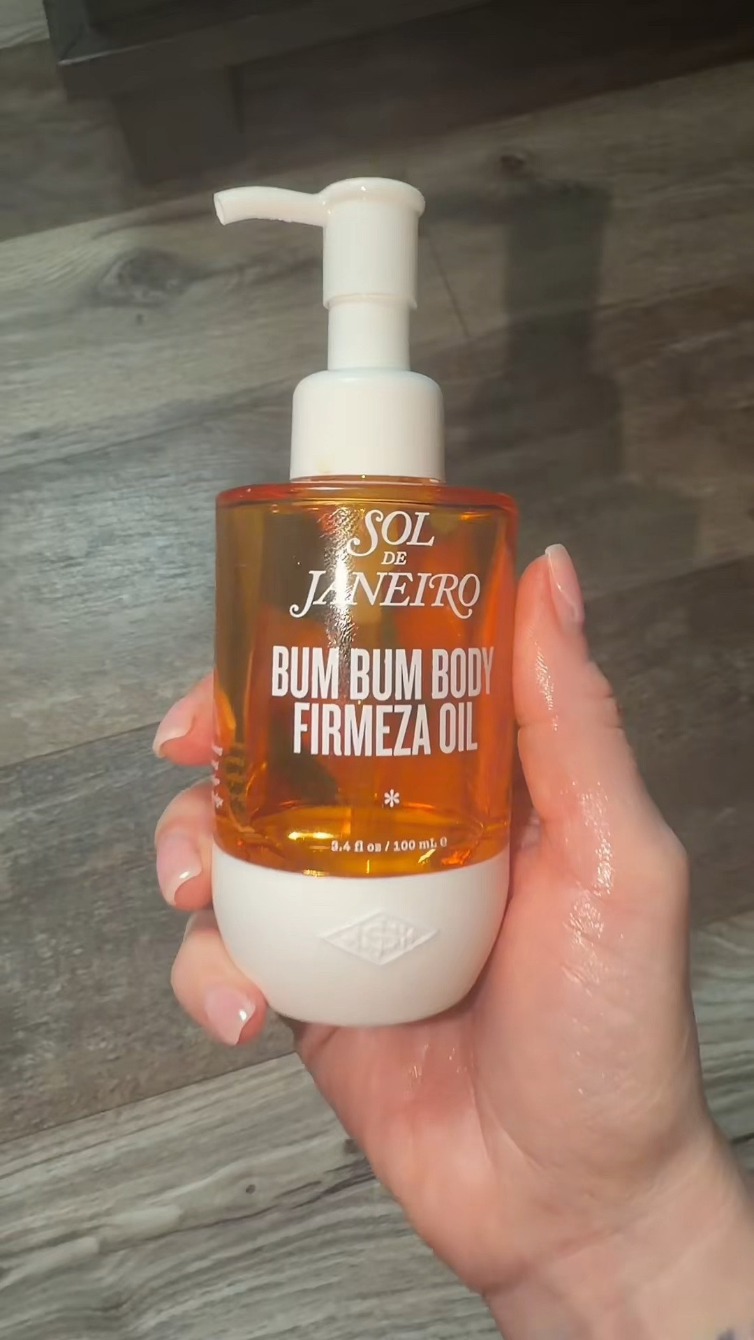 EVERY girl deserves to try this line, ESPECIALLY this oil! Treat yourself, you won’t regret it! I smell so good and it helps depuff and firm my skin! #bodyoil #firming #bodycare #summer

#LTKselfcare #LTKmorningroutine #LTKHome