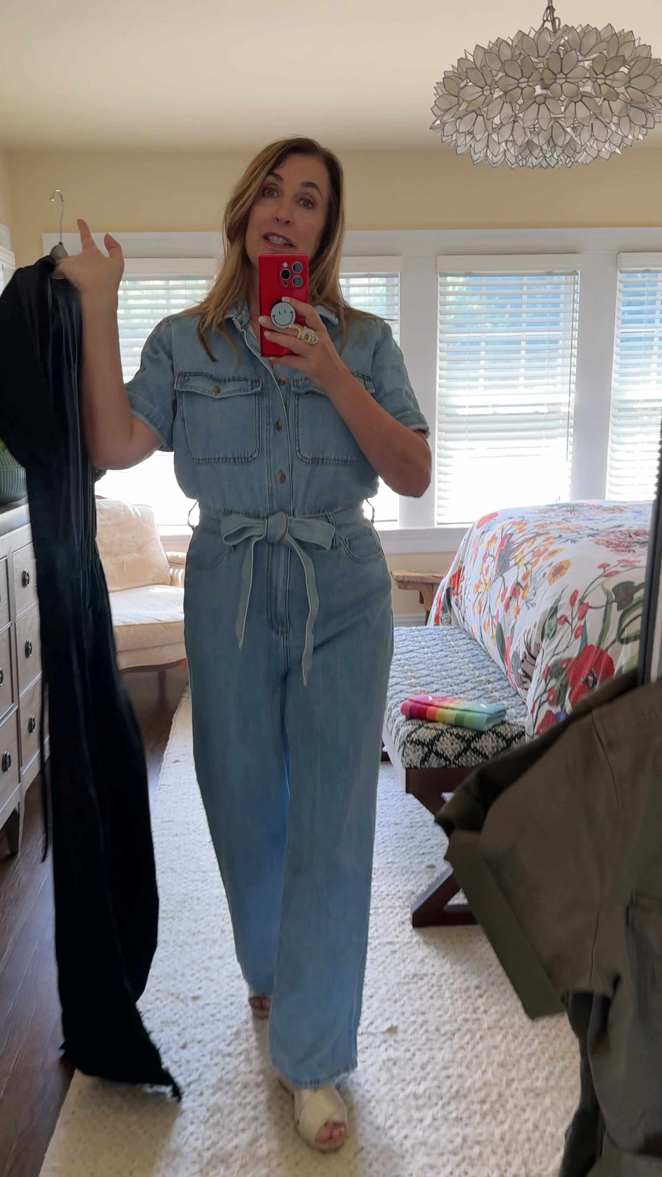 GIVE ME ALL THE ROMPERS under $40! Would make the perfect country concert outfit!
Long, short, denim, linen … take your pick.
Super flattering with a belted waist. Denim is a beautiful weight but not suitable for super hot days. The linen version is perfect for the heat.
SIZING - I sized up in the denim (12)
True to size in linen (10)
STYLE TIP - roll up the sleeves, or remove the belt and add your own for a whole new look.


#LTKMidsize #LTKFindsUnder50 #LTKOver40