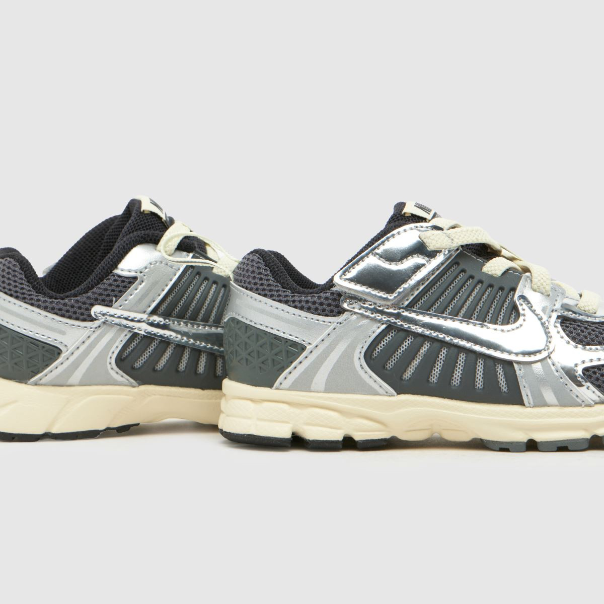 Kids Boys Toddler Grey Nike Vomero 5 Trainers | schuh | Schuh