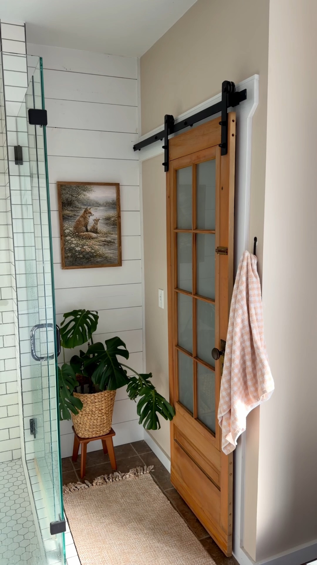 Peaceful, relaxing, Spring bathroom 🌿🐰💕

Happy Tuesday my dear friends!!! Sharing some more peeks at our master bath all dressed up for Spring! Hope you like it! Have a super happy day friends! 🥰

#betterhomesandgardens #countryliving #southernliving #homedecor #mycozyhome 

#LTKHome #LTKSeasonal #LTKdayinmylife