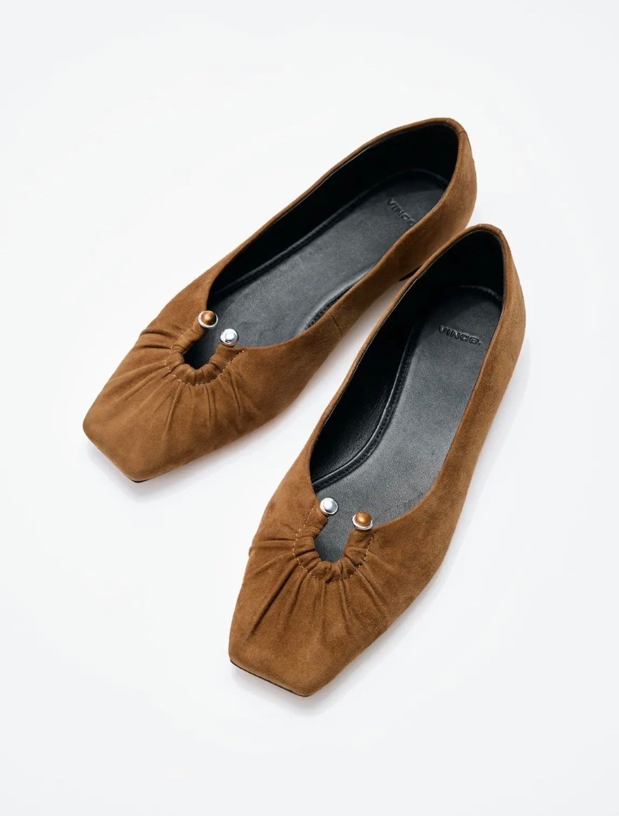 Fall flats