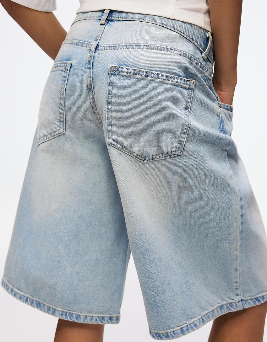 Baggy denim jort Bermuda shorts - Women | Bershka UK