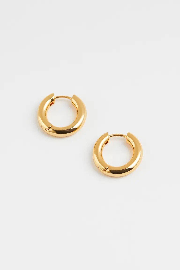 Gold-plated hoop earrings | H&M (UK, MY, IN, SG, PH, TW, HK)