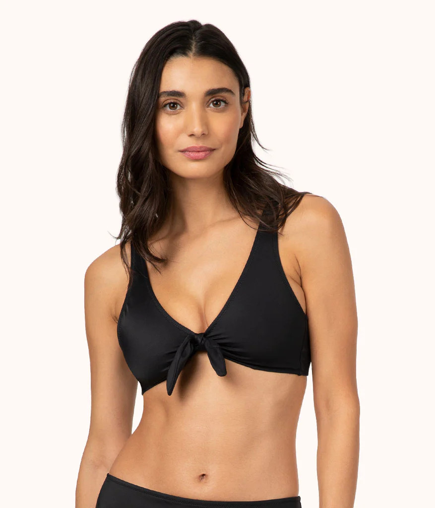 The Swim Plunge Bralette: Jet Black | LIVELY