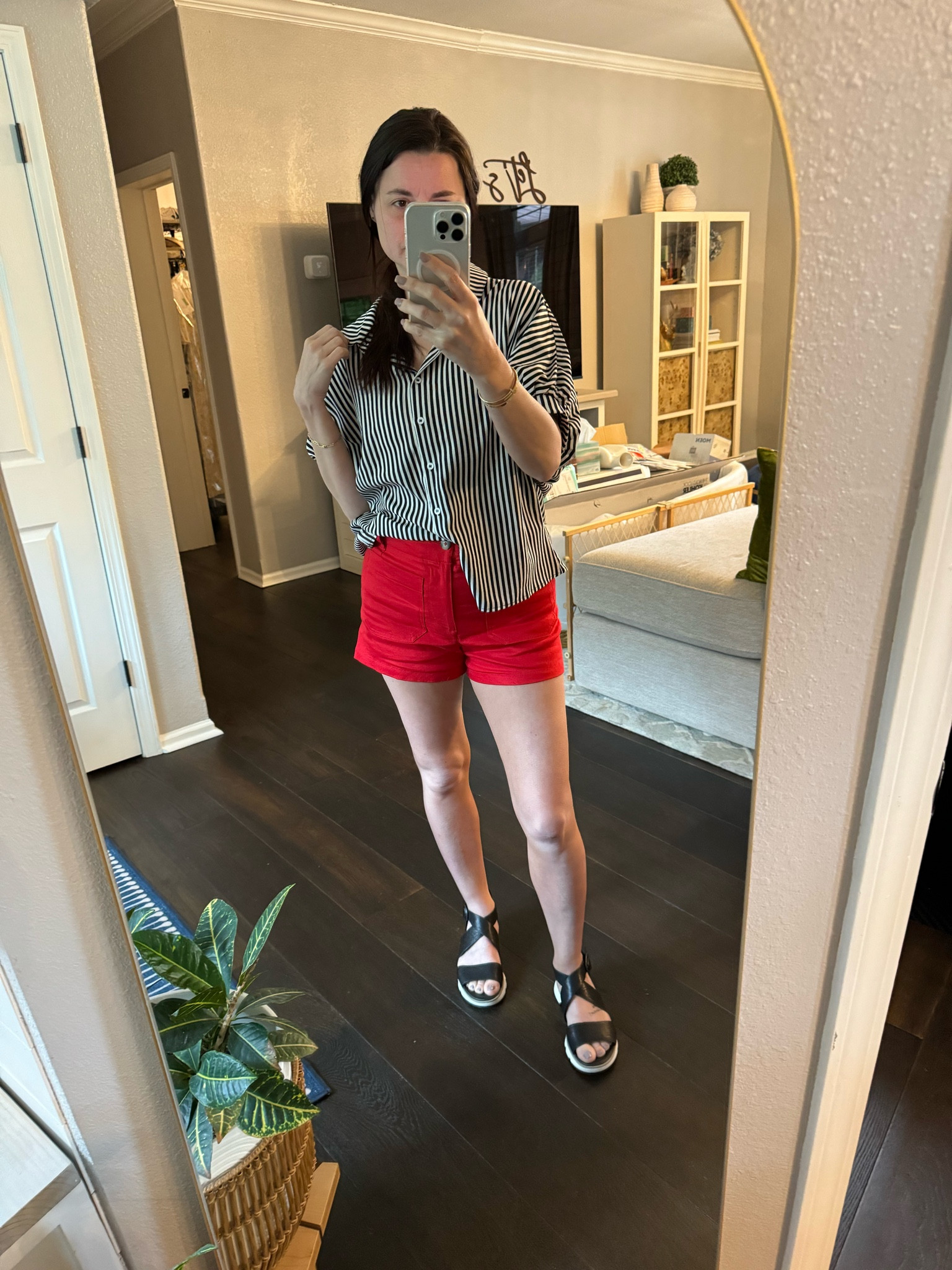 These shorts sing “Summer Lovin'”!  They come in so many colors!

#LTKStyleTip #LTKTravel #LTKSeasonal