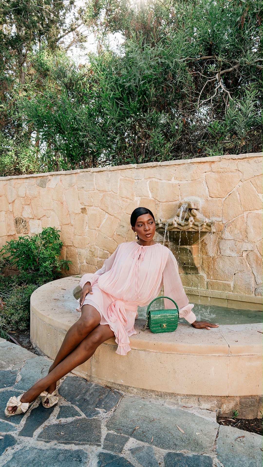 Pink & Green

A soft blush mini dress paired with a vivid green top-handle bag for an unexpected colour contrast. Light, feminine and playful, with the accessories giving the look a sharper finish.

#LTKsummer #LTKstyletip #LTKdresses