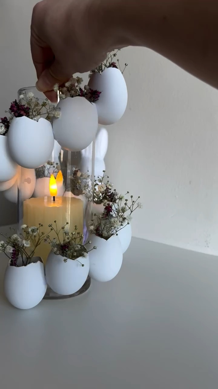 I can’t believe how cute this turned out 🥚🌸

These plastic eggs + tiny flowers = the sweetest little spring decor.
It took just a few minutes but looks like something from a boutique ✨

Such a simple Easter decorating idea.

Save this for your spring decor inspiration 🐣

#easterdecor #springdecorideas #diydecor #cozyhome #easterdiy

#LTKHome #LTKU #LTKSeasonal