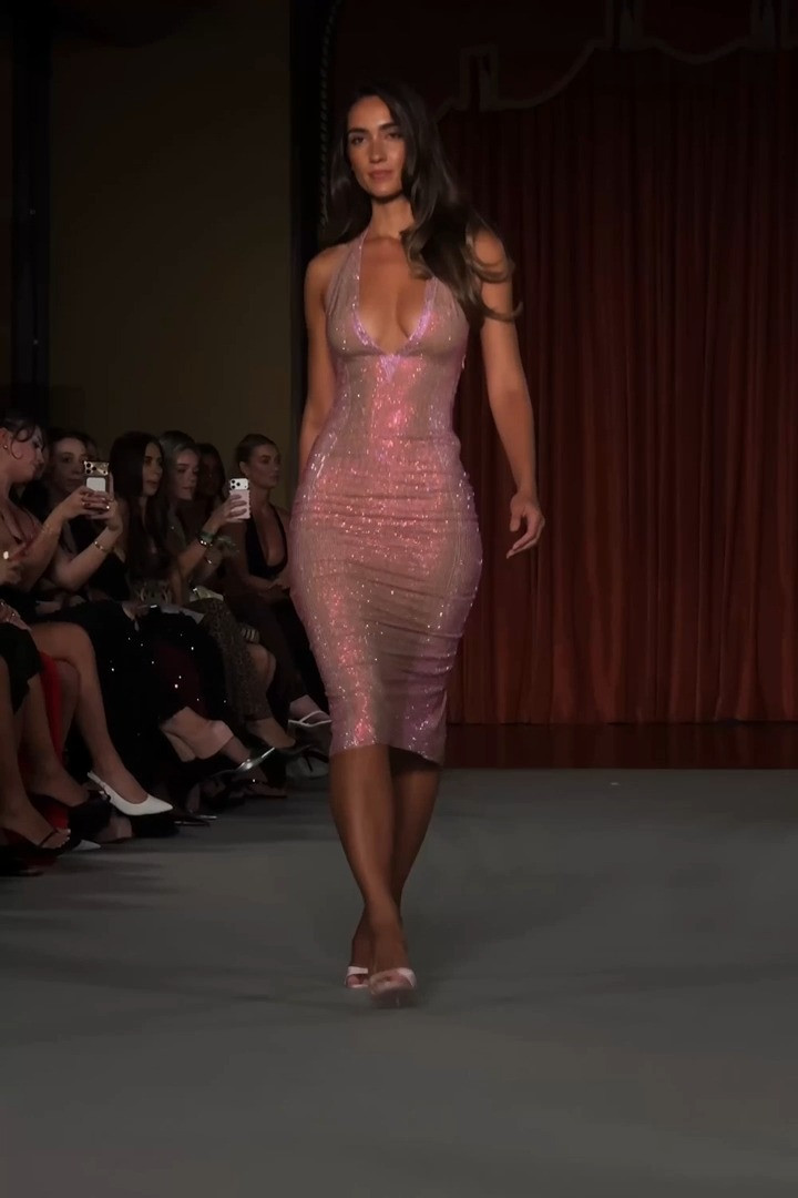 These NYFW looks from Oh Polly are servinggg 😍 From figure-hugging silhouettes to statement details, every piece feels made for a fashion moment. Saving these for my next dress-up occasion ASAP.
#OhPolly #NYFWLooks #RunwayInspo #FashionWeekFashion #OccasionWear #PartyDress #NightOutLooks #FashionGirl #TrendingOutfits #EventFashion #DressInspo 

 #LTKNYFW #LTKdayinmylife #LTKSeasonal
