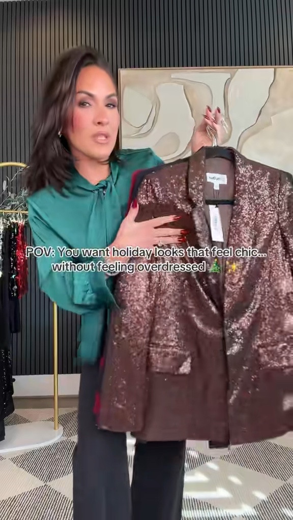 Casual holiday cute is officially the vibe, babes. 🎄✨

From satin bows to cozy knits to the prettiest jewel tones… Amazon really said she’s booked and festive.

All petite-friendly, all affordable, all giving “effortless but I still tried.”

Which look are you wearing to your next holiday thing?! 💋

5’2”, 130 lbs, 25” waist, 34DD — wearing size small in all tops + 25 in bottoms

#AmazonFashion #HolidayStyle #PetiteFashion #HolidayOutfits #AmazonFinds

#LTKPetite #LTKHoliday #LTKOver40