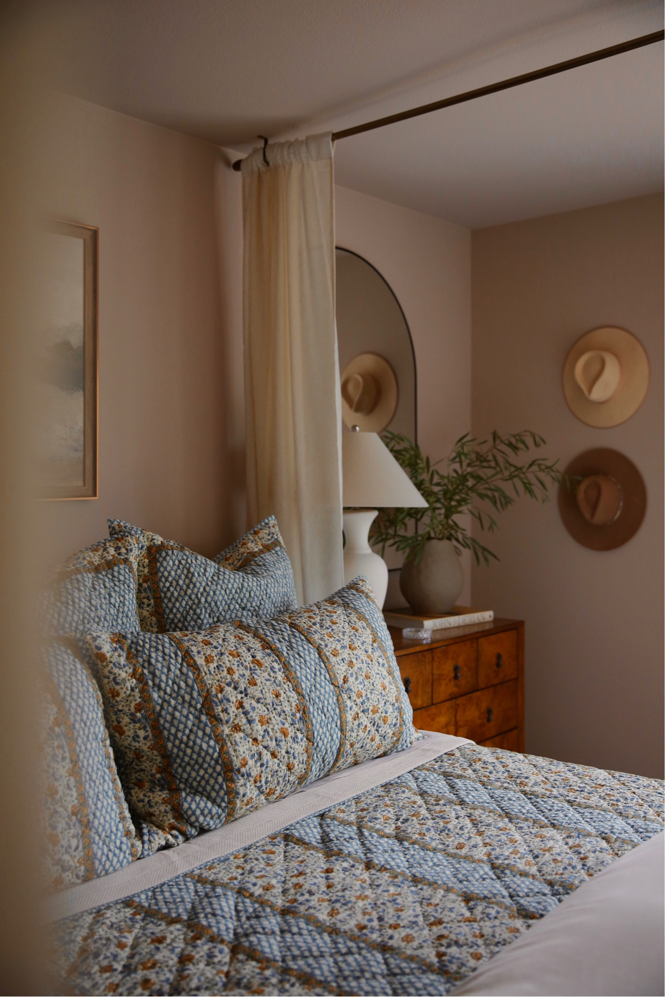 Starting fresh can be so liberating! The Company Store made our bedroom makeover so easy with the new VILLA D'ASCOLI x The Company Store Collection. I was immediately obsessed and styled everything around it. I always say pick one thing you can’t live without and spring from there! The Naavi quilt was my springboard. 🥰 


#LTKHome #LTKSeasonal #LTKFamily