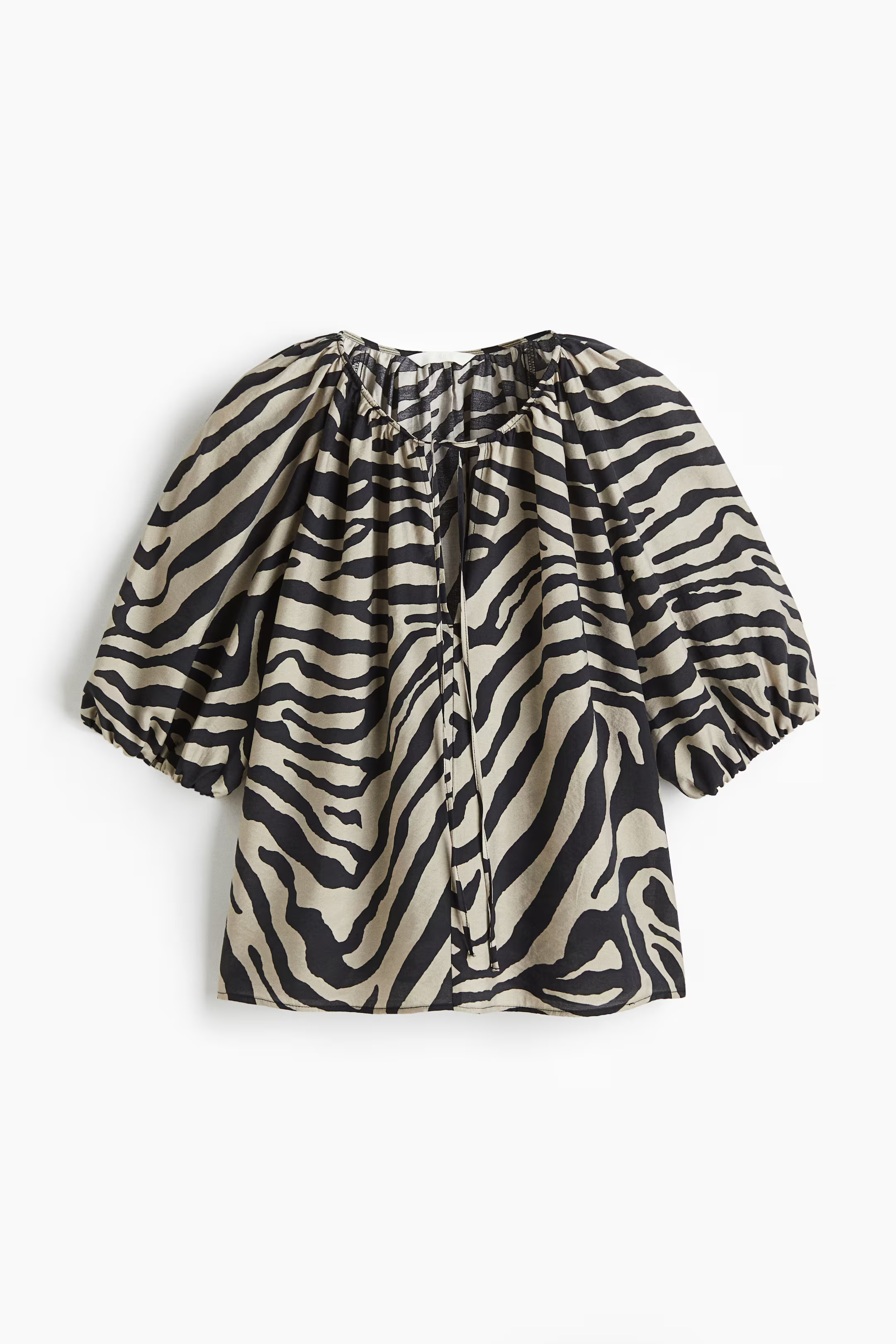 Balloon-sleeved blouse | H&M (UK, MY, IN, SG, PH, TW, HK)