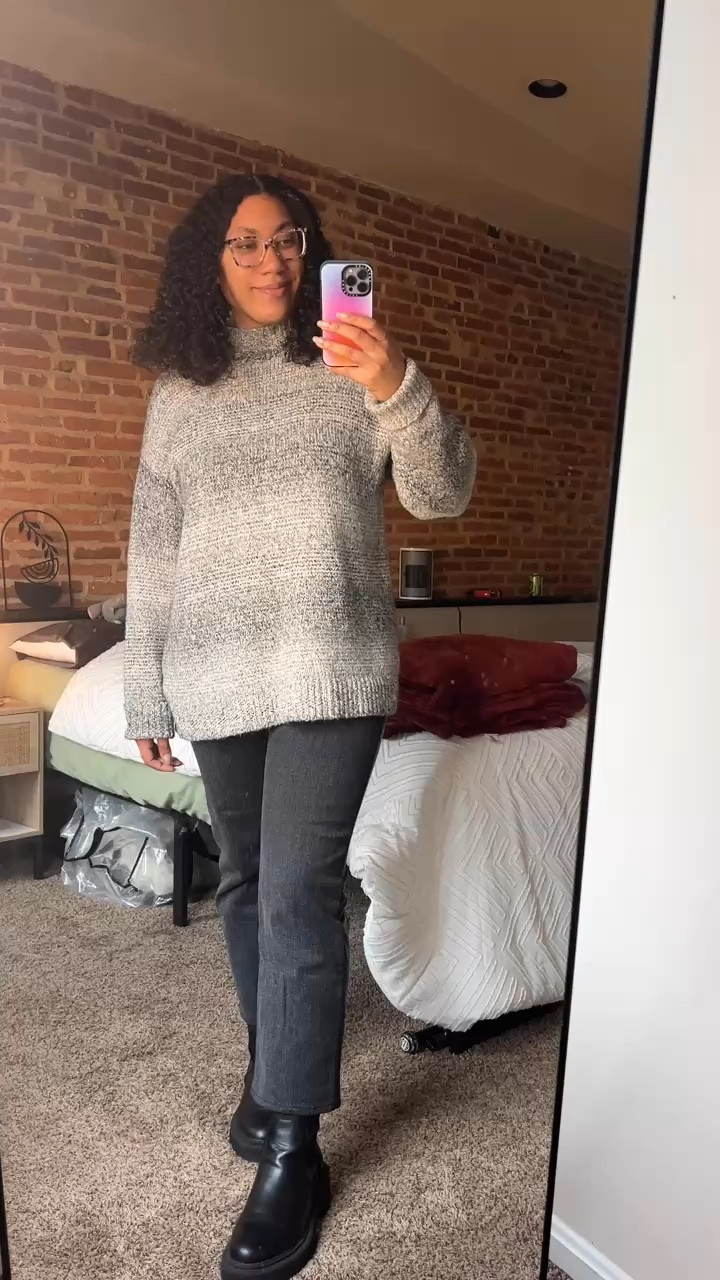 A comfy cozy everyday fit #winter #winteroutfit #cozy #greysweater #abercrombie #thrifted

#LTKMidsize #LTKFindsUnder100 #LTKFindsUnder50
