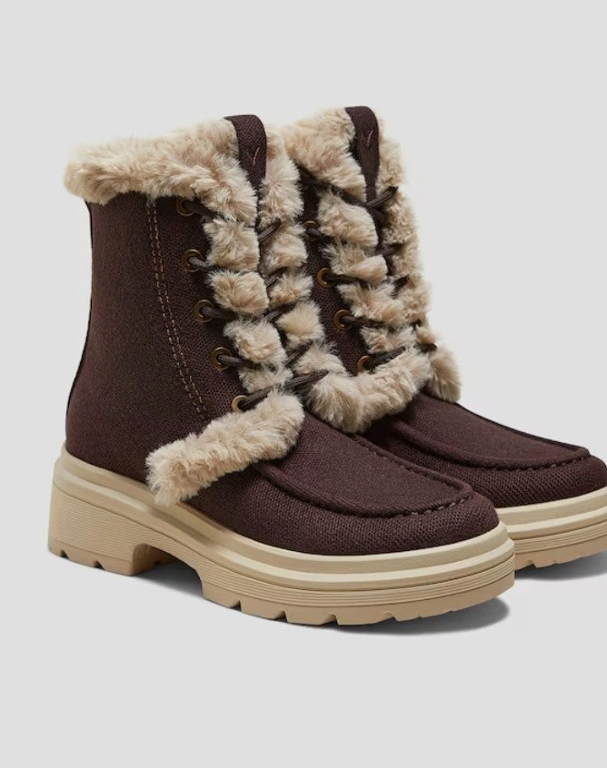 Faux fur water repillant boots for winterUse code VKRISTINE to save up.

#LTKootd