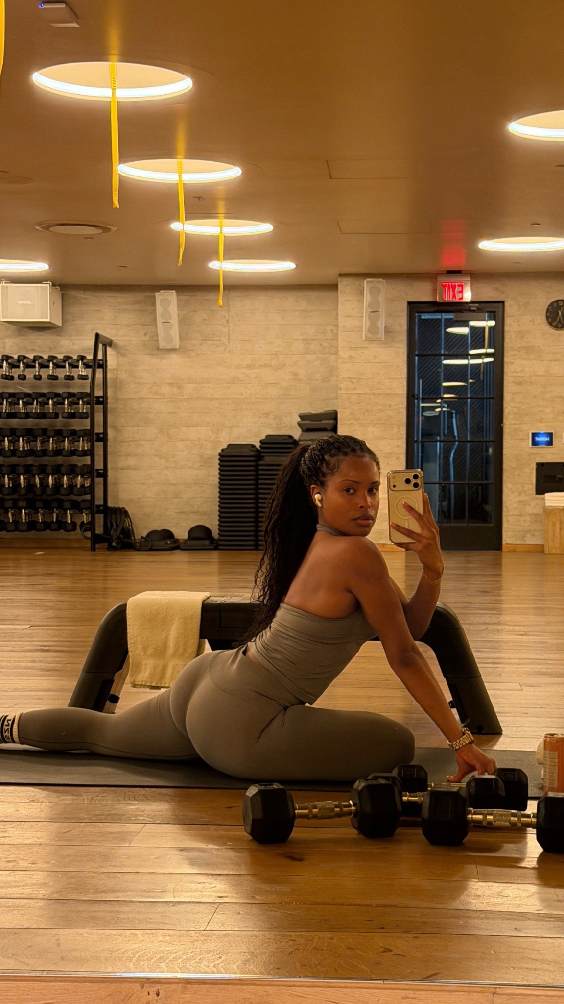 Such a cute set, looks like a jumpsuit lowkey use code TYLA for a discount

#LTKActive #LTKSpringSale #LTKdayinmylife