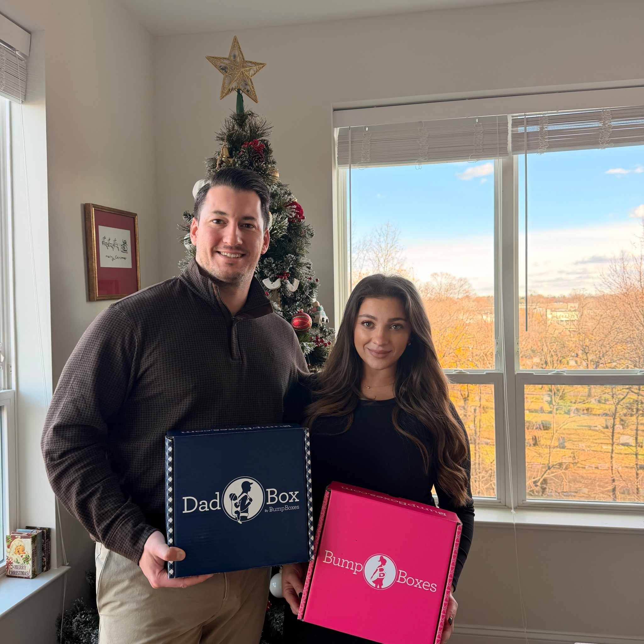 Looking for the perfect bump-friendly gift? @BumpBoxes seriously has something for every stage — trimester 1 to postpartum… and Dad Boxes too 🙌🏼 Highly recommend for any expecting mama

We are obsessed with the gifts inside! Shown on my insta! 

#ad

Bump boxes


#LTKmomlife #LTKBump #LTKCyberWeek