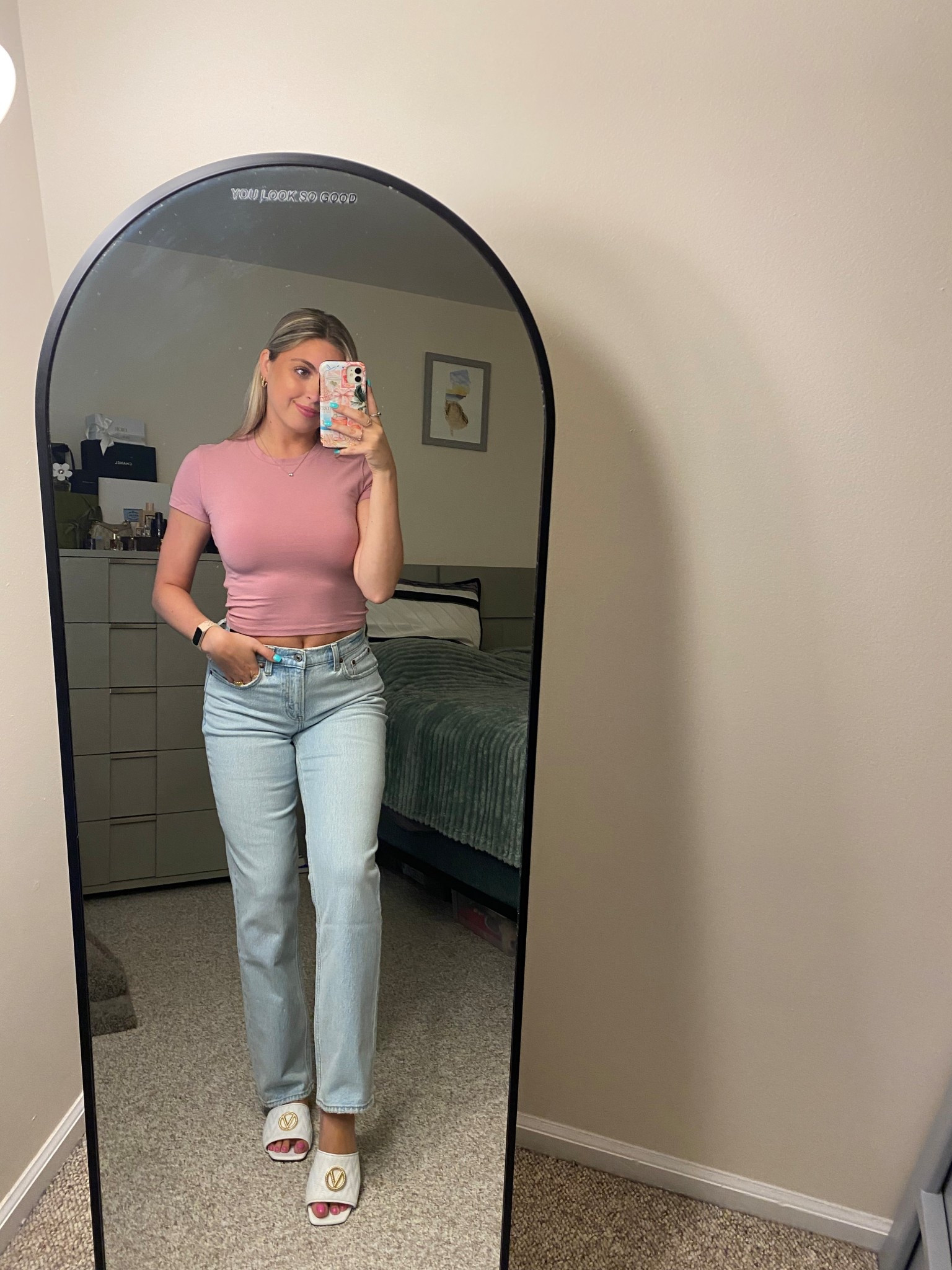 abercrombie haul! baby tee & mid rise straight jeans 

#LTKSummerEdit #LTKStyleTip #LTKSeasonal