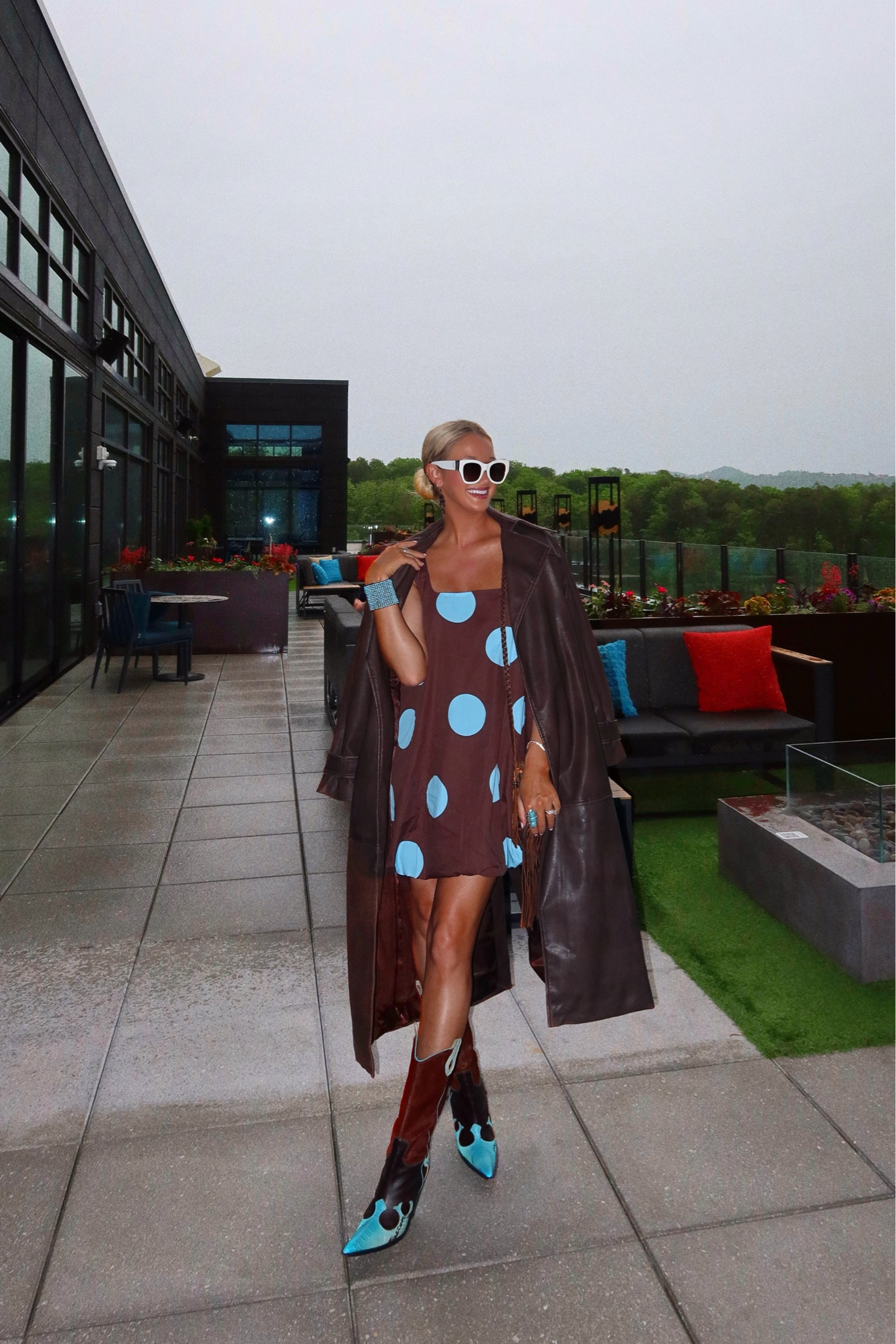 Anthropologie polka dot dress (size medium) 

Anthropologie code: BAXTER20 for 20% off orders over $100 now through 5/10


#LTKootd #LTKSaleAlert #LTKdayinmylife