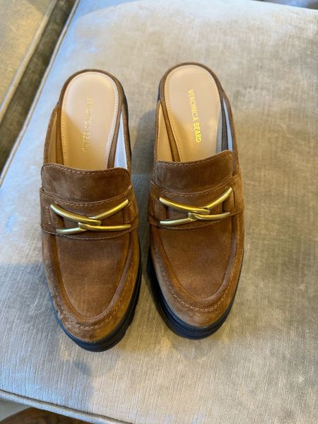 Veronica Beard Loafer - my go-to this fall!

Elevated loafer, neutral loafers, workwear look, workwear shoes, workwear loafer, fall shoes, fall workwear, 

#LTKshoecrush #LTKstyletip #LTKworkwear