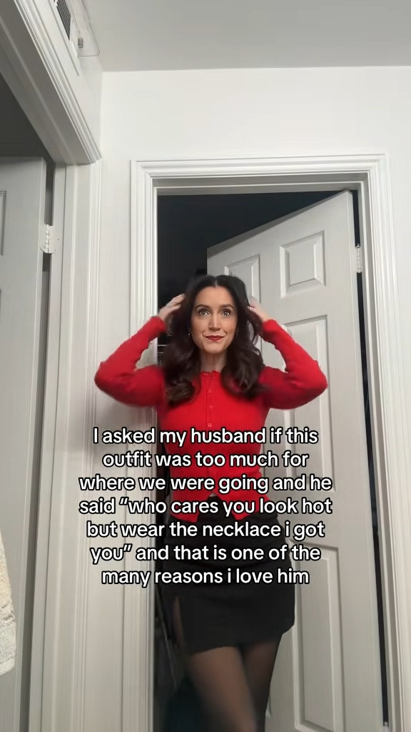 Going for Fran from the Nanny vibes 

#LTKStyleTip #LTKHoliday #LTKSeasonal