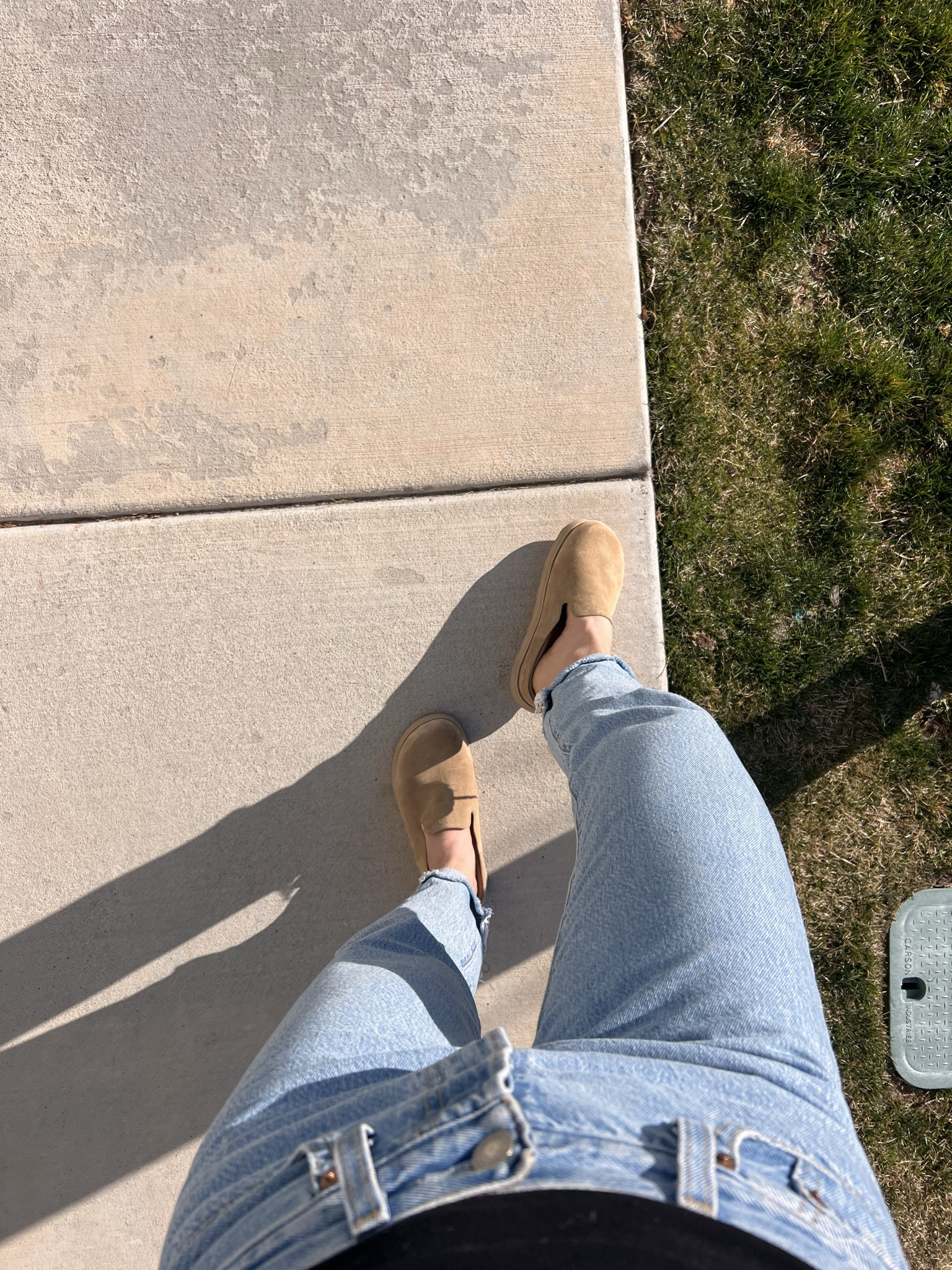 The BEST most comfortable clogs!!! I wear these over my Birkenstocks. True to size. I wear a 7.5 

Also on major sale!! 

#vincecamuto #clog #shoesale 

#LTKSeasonal #LTKstyletip