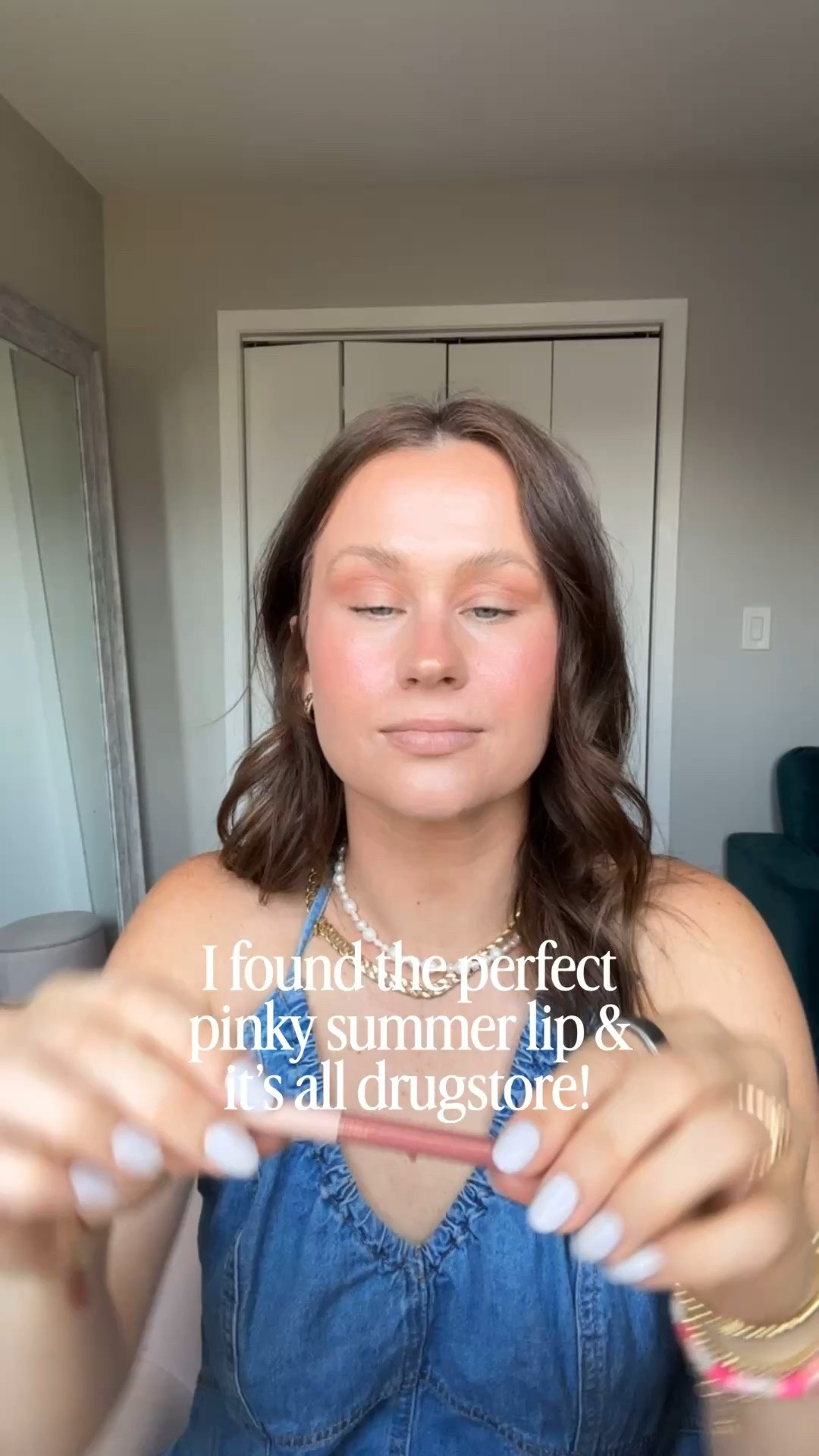Save this if you are on the hunt for the perfect summer drugstore lip! 

Maybelline lipliner : line leader
Covergirl blurring lip : pear-fectly blurry
Loreal lip gloss : blissful blush

#LTKgrwm #LTKBeauty #LTKSaleAlert