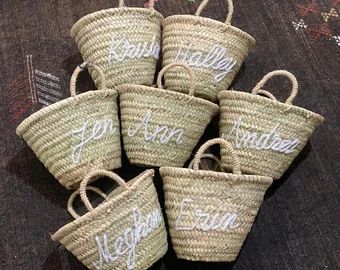 personalized straw moroccan basket,bridal shower bags,customized straw bags,custom beach bag,stra... | Etsy (US)