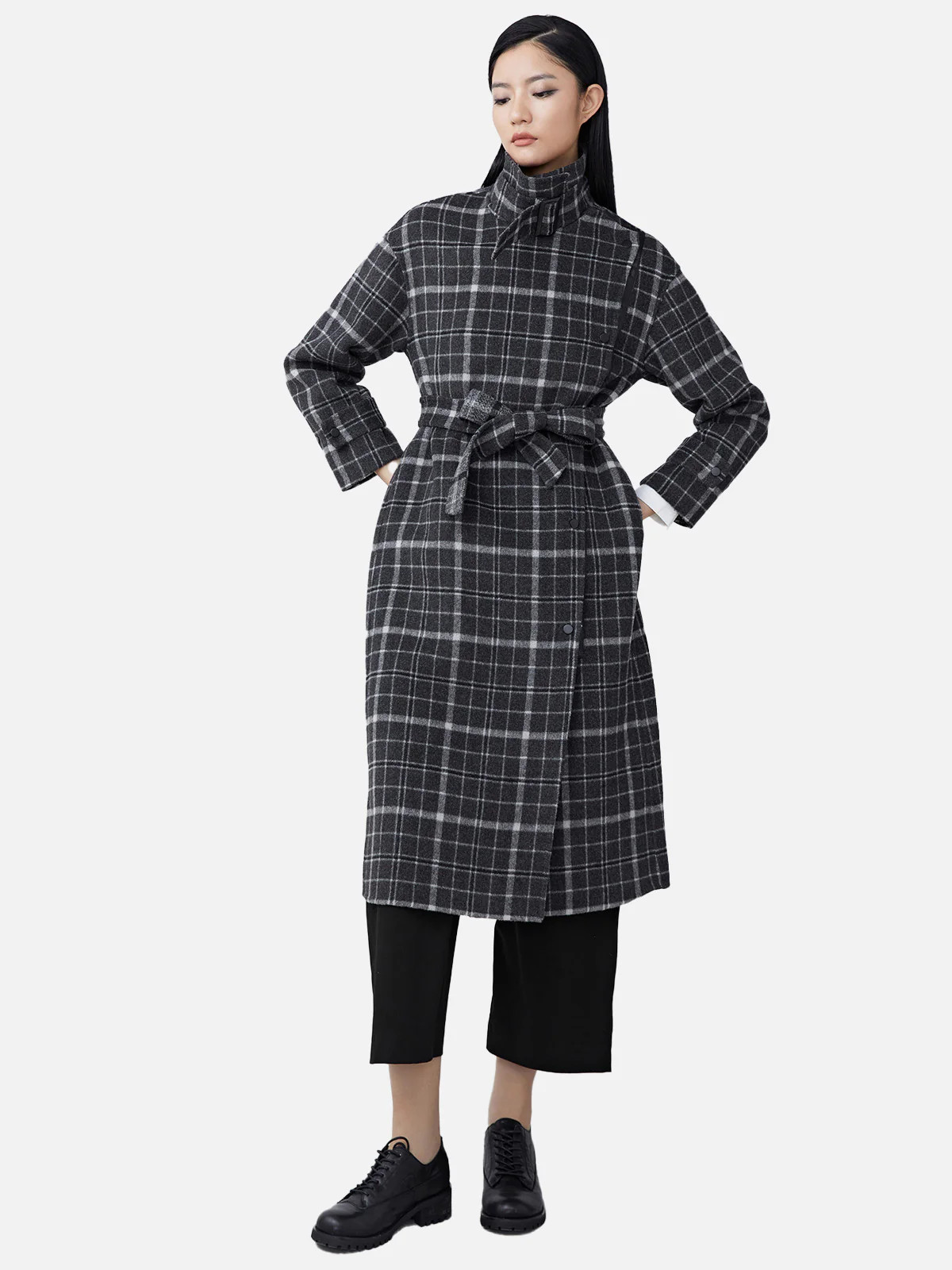 Lapel Collar Contrasting Plaid Splicing Long Wool Coat | SDEER