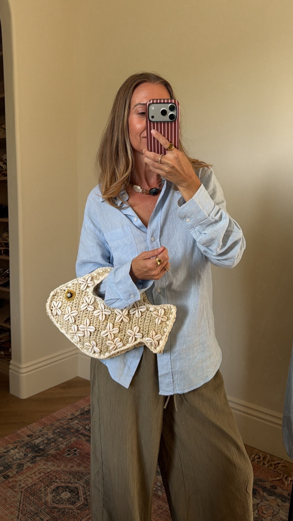 How fun is this bag

#LTKootd