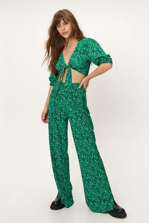 Floral Print High Waisted Wide Leg Trousers | NastyGal (UK, IE)